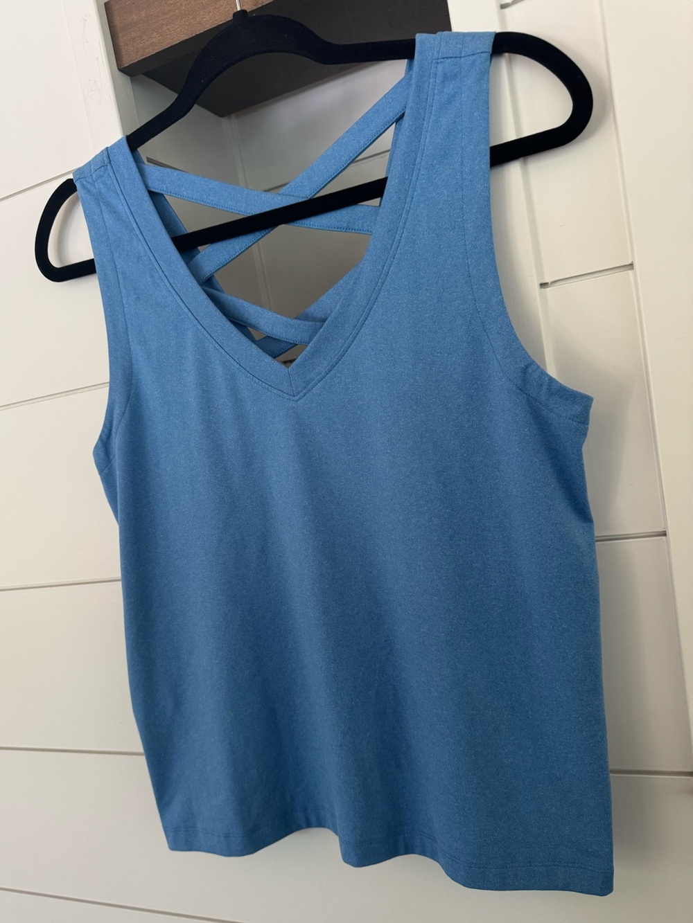 Threads 4 Thought Kristie Criss Cross Heather Luxe Jersey Tank Medium - Picture 5 of 7